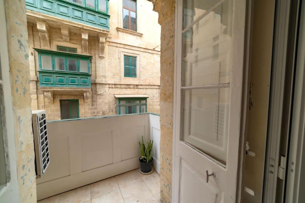 Jbo- Joette'S Bliss Oasis Apartamento Valeta Exterior foto